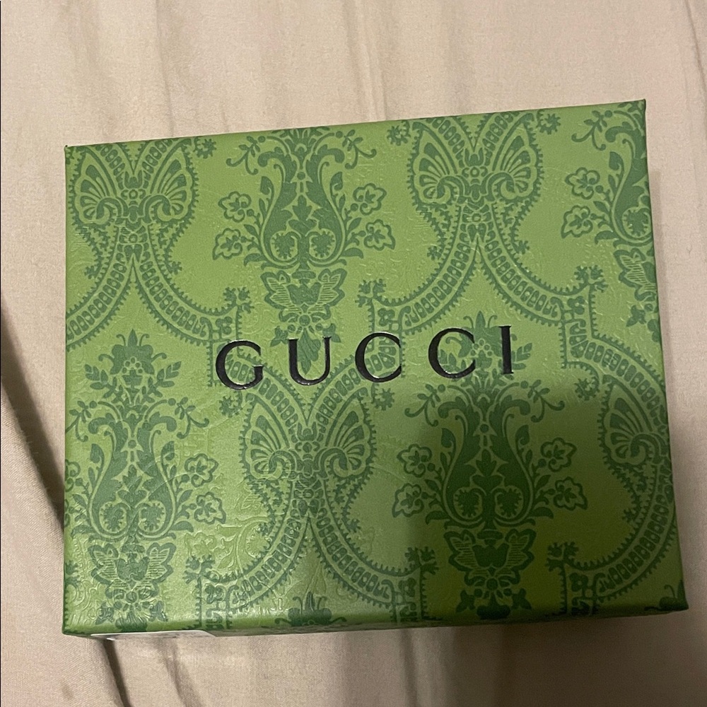 Gucci Black and Gold Tiger Card Holder - Picture 2 of 5